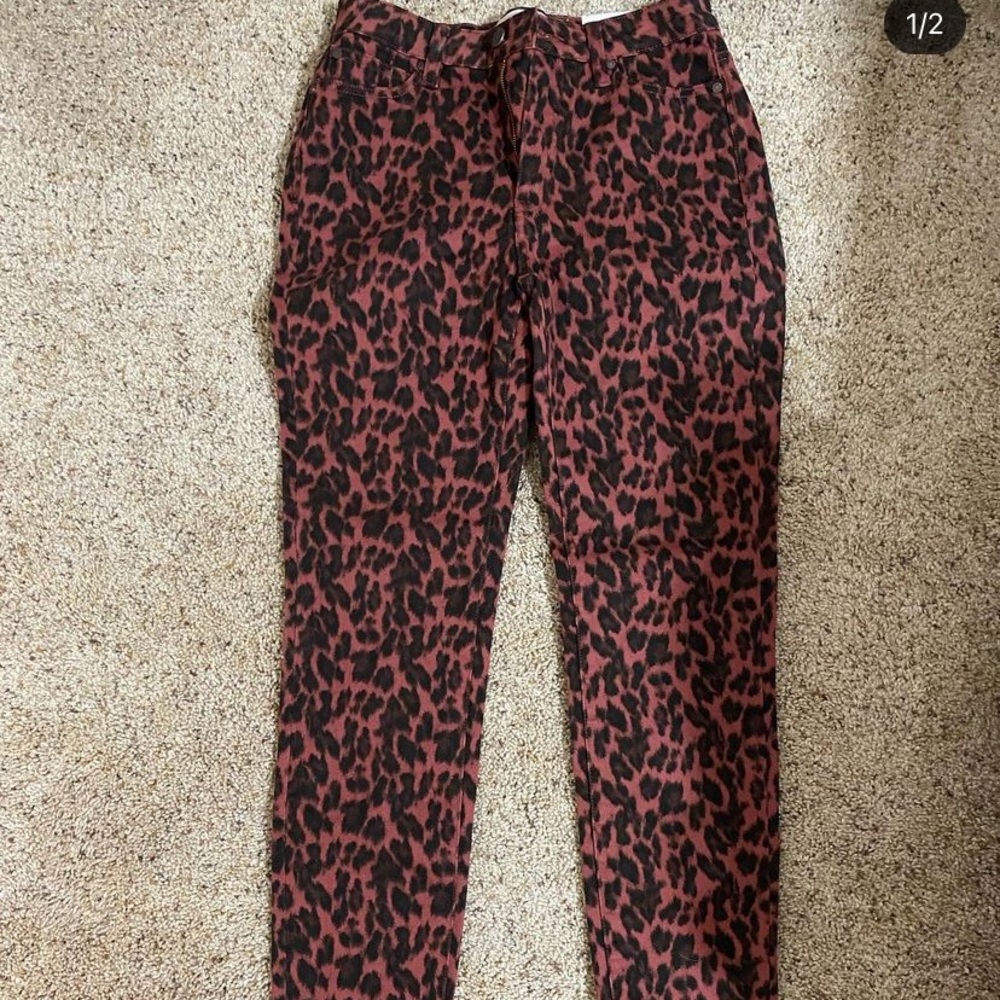 Fun cheetah/leopard jeans never worn